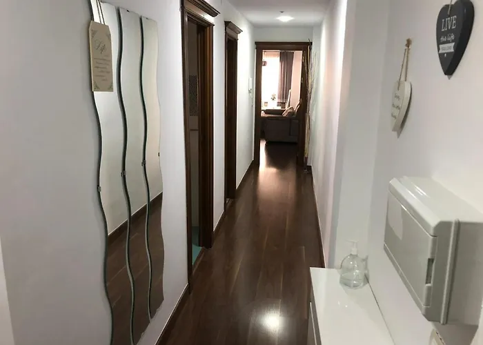 Tuguest Manuel De Falla 5 Apartment