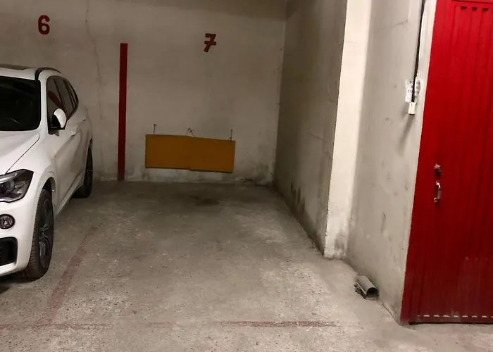 Tuguest Manuel De Falla 5 Apartment